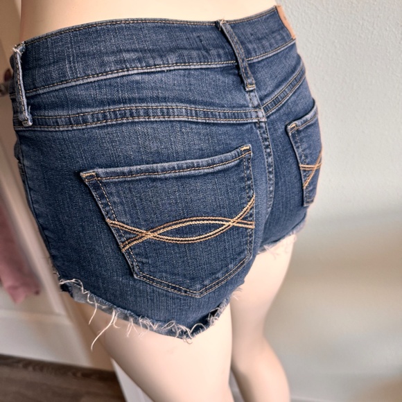 Abercrombie & Fitch Jean shorts - Picture 5 of 8